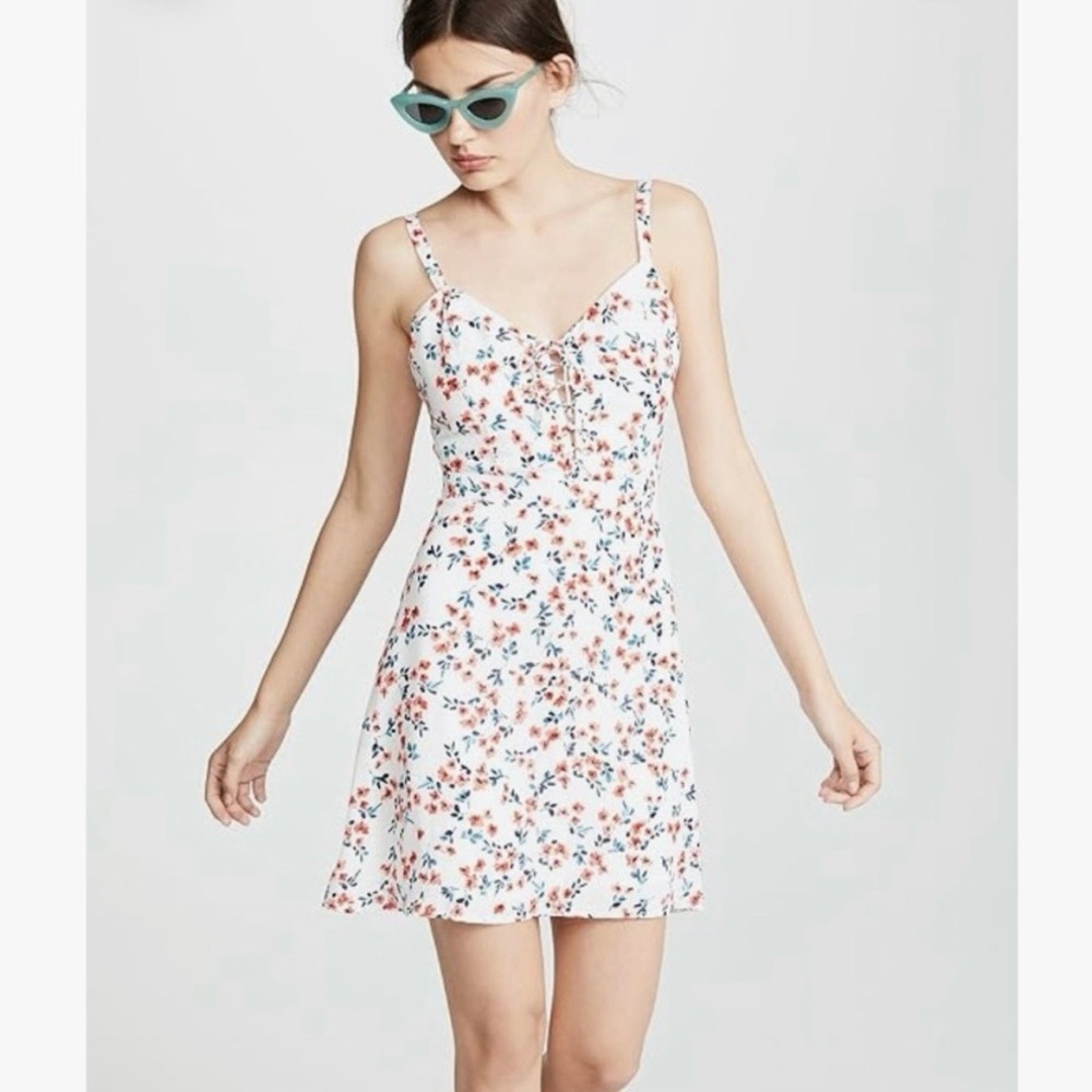 NWT Cupcakes & Cashmere Floral Mini Dress Size 8 Pink White Summer